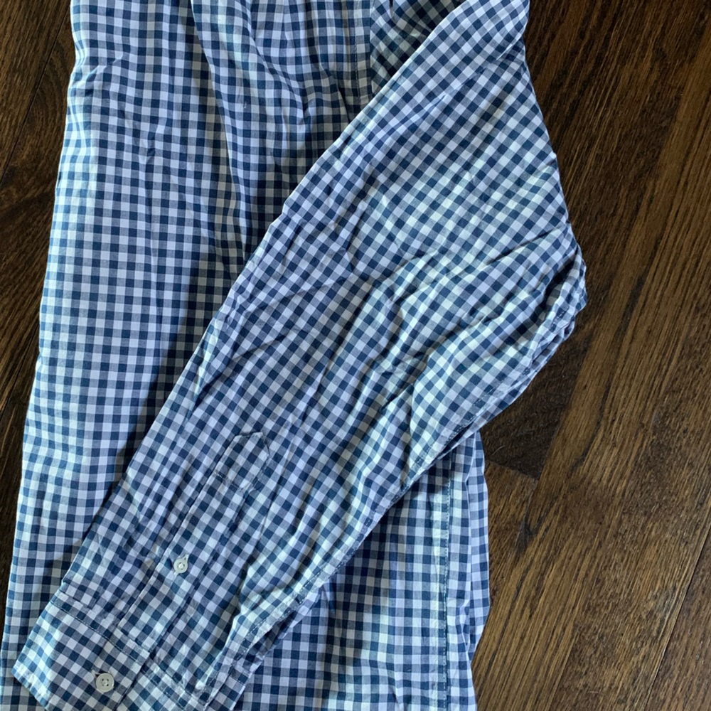 🔥🇺🇸Old Navy Blue & White Plaid Long-Sleeve Shirt • Regular Fit (Large)
